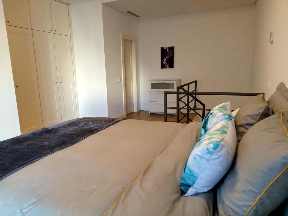 Nice Duplex Apartment With Free Pool And Garage Lissabon Exterior foto